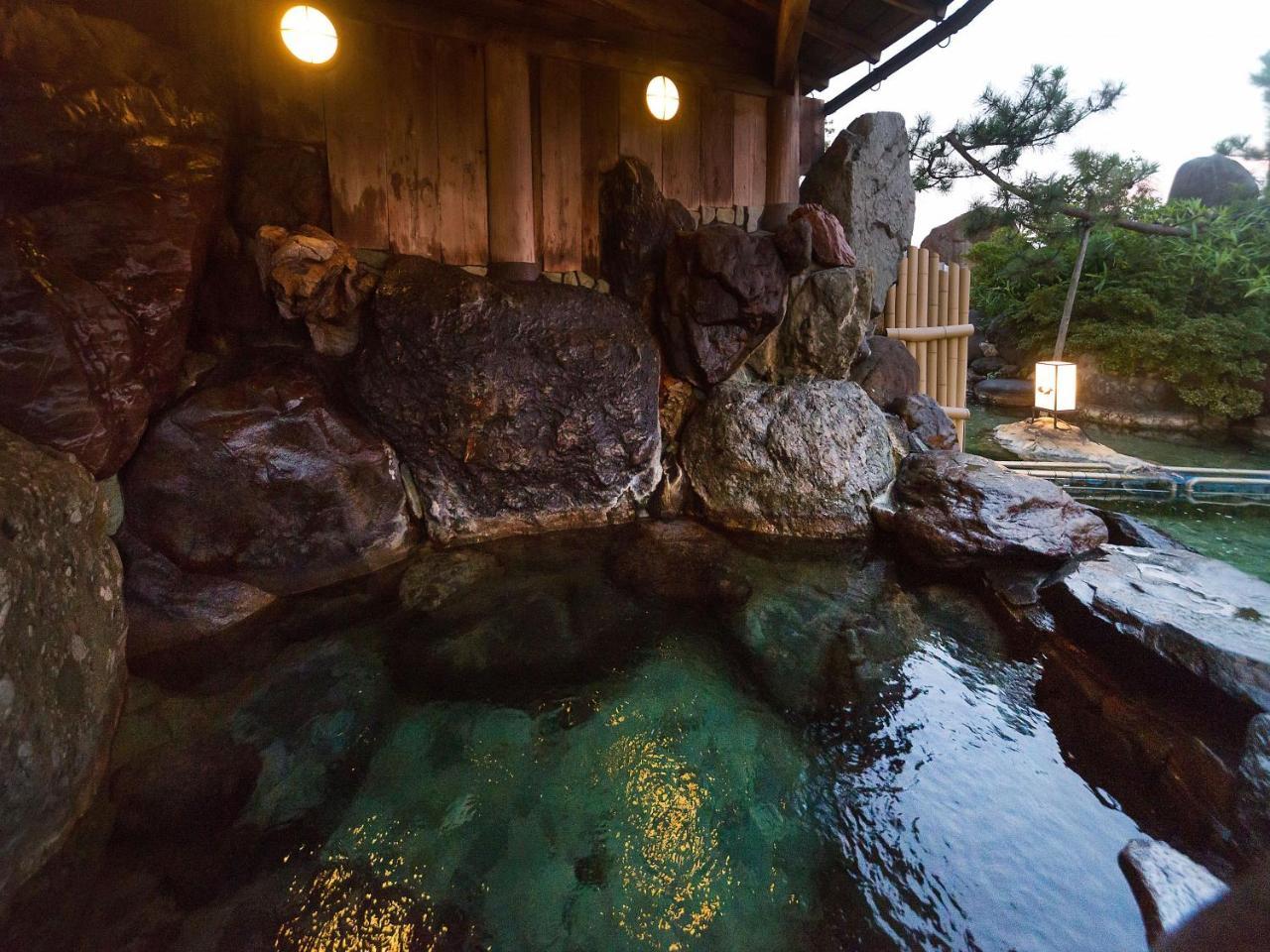 Awara Onsen Hot Spring Koubou Gurabaatei Hotel Exterior photo