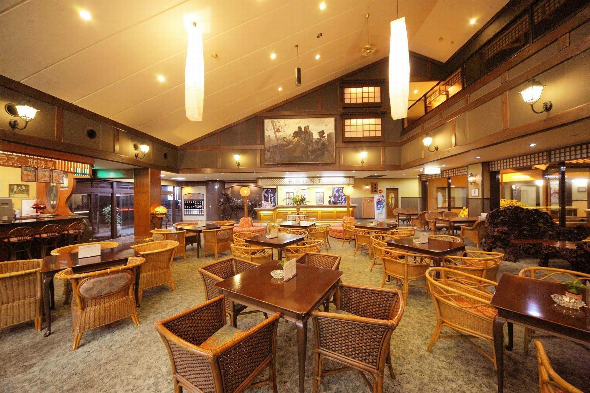 Awara Onsen Hot Spring Koubou Gurabaatei Hotel Exterior photo